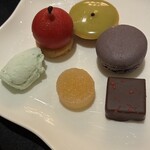 ガストロノミー ジョエル・ロブション - 