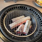 炭火焼き和牛牛桜 - 