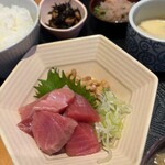 話食ごはち - 鹿児島産の生マグロ