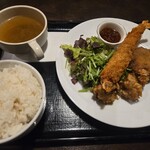 馬肉バル 跳ね馬 田町三田店 - 