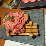 神戸牛焼肉・しゃぶしゃぶ もと牛 - 