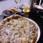 ビルボードライブ東京 - 白トリュフ香る、ボスカイオーラ