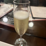 ポワソンルージュ - 