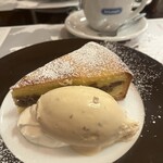 ポワソンルージュ - 