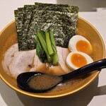 家系ラーメン 革新家 TOKYO - 
