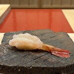 鮨 陸 - ボタン海老