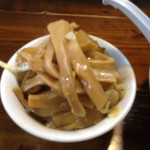 長町ラーメン - メンマ丼 250円
      旨い