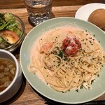 SWEET AS - 麺の硬さが良く、僅かに平たい麺に明太子クリームソース絡む