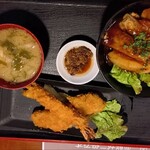 上州屋 - 豚角煮丼選べるフライ2種定食エビフライ＆上州屋カツ（ごはん200g）2100円（2025年12月）
