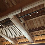 東雲 - 天井。宮大工さんが建てたとか。