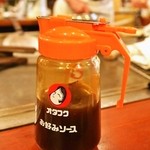 胡桃屋 - ソースはおたふくソース