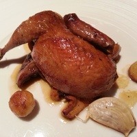フランス料理 壺中天 - シェフの１８番　うずらのロースト