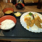 珈穂音 - 生カキフライ定食　1,480円（税込）