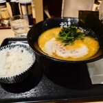 極上中華そば 福味 東京駅　KITTE店 - 