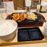 THE BIFTEKI KITTE丸の内店 - 