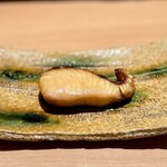 匠 進吾 - 鰆の味噌柚庵焼き。
      これがまた、うまいんです！
      程よい脂乗り、漬け具合もいい塩梅で、ふっくら焼かれています。お見事(^^)