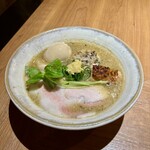ジャパニーズ ラーメン 五感 - 