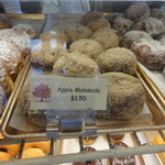 Liliha Bakery - Apple Malasada