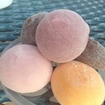 Bubbies Homemade Ice Cream & Desserts - モチアイス