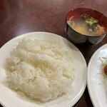 とん助 - 味噌汁は、具だくさん