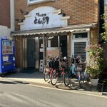 とん助 - 店の外観　※週末のランチタイムは、人気していました