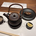 凡 - 土瓶蒸し。