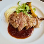 TWELVE GARDENS BAR&GRILL - 