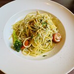 TWELVE GARDENS BAR&GRILL - 