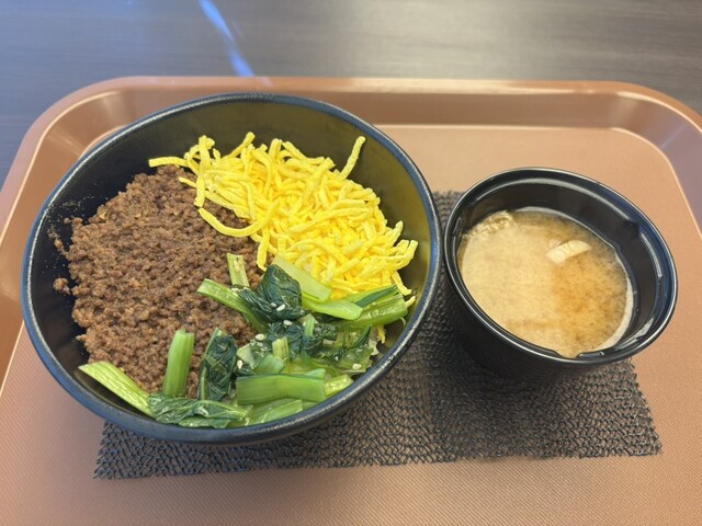 牛肉食堂 勝っちゃん - 中ふ頭/食堂 | 食べログ