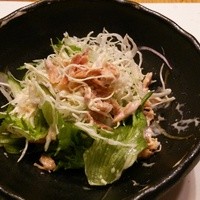 西新初喜 本店 - ランチ サラダ