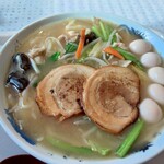 麺カフェ ひまわり - ちゃんぽん麺スペシャル