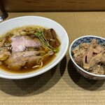 手打 親鶏中華そば 綾川 - 