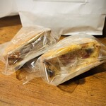 ベルグフェルド - レッカライとエンガディーナ買って帰りました