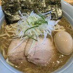 豚骨醤油 三輪 - 