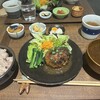 ミツバチ食堂
