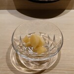 鮨 なんば - ガリ