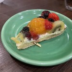 カフェ青山 高屋店 - フルーツタルト 860円（税込）