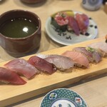 廻転とやま鮨 - 