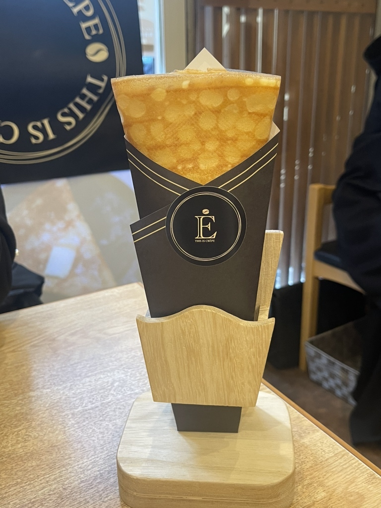 写真 : This is Crêpe （This is Crepe/ディスイズクレープ） - 新宿
