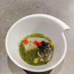 くずしわしょく 香季庵 新橋 - 牡蠣と大根のスープ