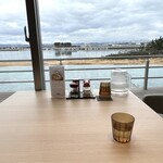 ゆりあげ港食堂 HACHI - 