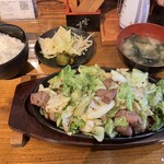 博多鉄板焼肉 どまんなか - 