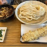 手打ちうどん 信玄 - きのこ汁うどん¥950 ちくわ天¥160