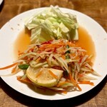 タイ東北料理 イサーン・キッチン - ソムタムタイ