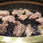 張家 - ホルモン焼き