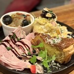 大手町ワインバル 八十郎商店 - 