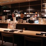 厚切り仙台牛タンと黒毛和牛食べ放題 焼肉倶楽部 - 