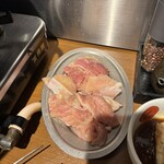 にんにく鶏焼肉サン - 