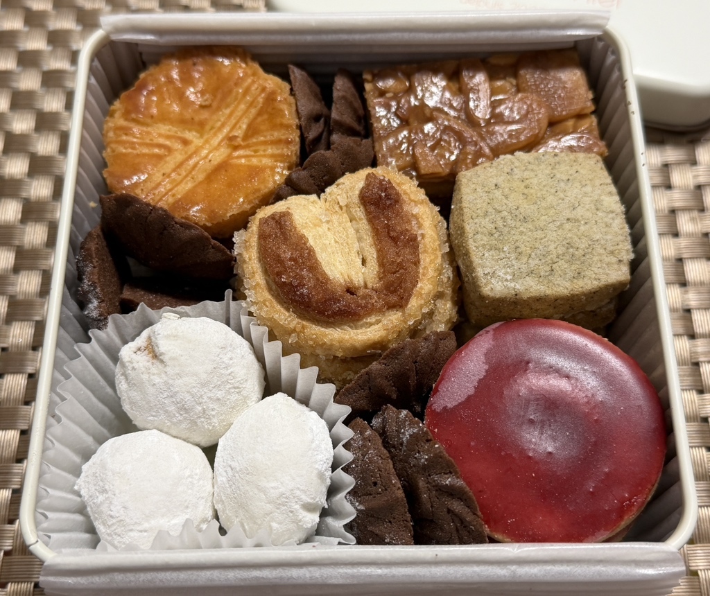 サロンドミエル メゾン デュ ミエル 本店 （maison du miel） - 尾頭橋/ケーキ | 食べログ