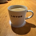 LOTUS - ホットコーヒー、ロゴかわゆし